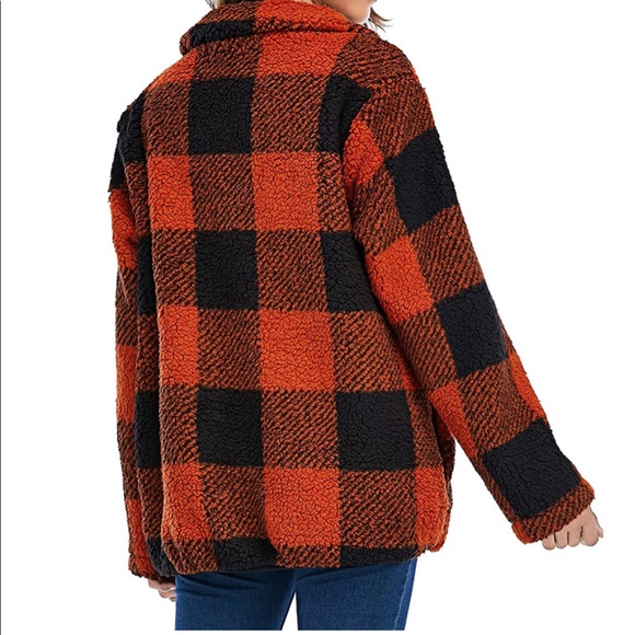 Amazon Fashion Plaid Fleece-Medium - Picture 5 of 11